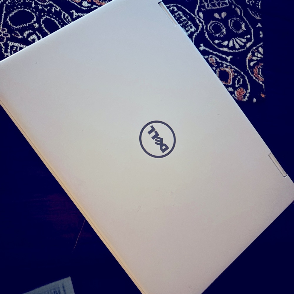 Dell Inspiron 11 3168 White Touchscreen Windows 10